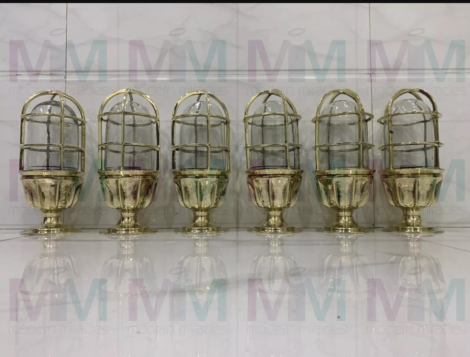 Therustedmetal's tweet image. "Surprise someone special this Labor Day with our Nautical Style Post Mounted Ship Bulkhead Wall Lights in Brass. A perfect gift for home decor enthusiasts!"  ebay.com/itm/3750759635…
#NauticalDecor #BrassLighting #LaborDayGift #MaritimeCharm #HomeStyle
