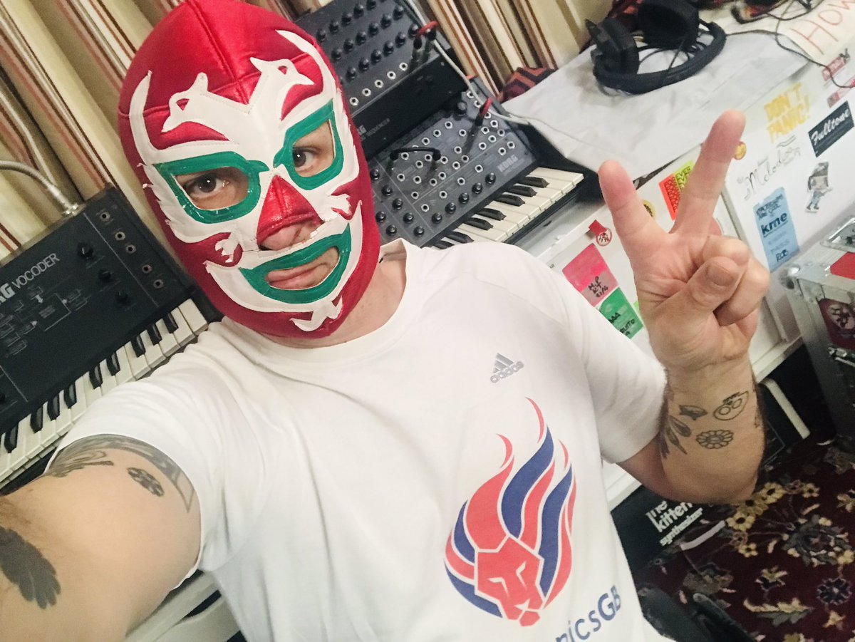 SonicAbuser tweet media