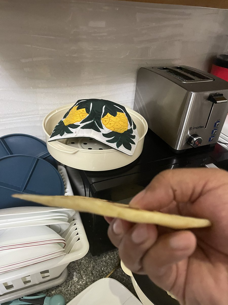 Missing some Mexican food out here in the Philippines. However, I ended up making flat bread. Soliciting the good people of X for help. #BayanBound #BalikbayanLife #MexicanFood