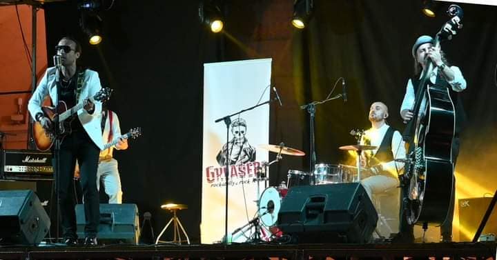 ComuneRoccaSG's tweet image. Il Rockabilly dei Greasers ha regalato, ieri sera, due ore di buona musica in Piazza degli Eroi a Rocca San Giovanni.

Proponiamo alcuni scatti del concerto.

#rockabilly #livemusic #greasers #roccasangiovanni #estate2024

facebook.com/comuneroccasan…?