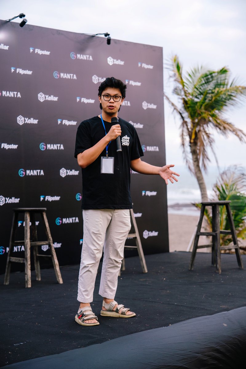danielsuwahjo's tweet photo. Over 300 people attended @DegenBali event last week, in partnership with @XellarWorld, @flipster_io  & @MantaNetwork  

Crypto is not dead!

Thank you to our Special guest Nino Fernandez, @pudgypenguins, @Yunepto and @andreasrtobing_ , for making this a top 3 event this year at Coinfest Asia!