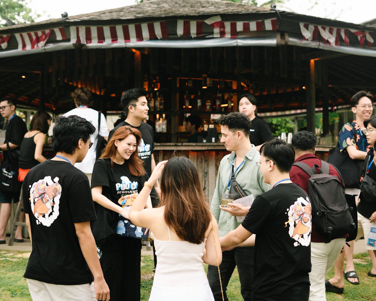 danielsuwahjo's tweet photo. Over 300 people attended @DegenBali event last week, in partnership with @XellarWorld, @flipster_io  & @MantaNetwork  

Crypto is not dead!

Thank you to our Special guest Nino Fernandez, @pudgypenguins, @Yunepto and @andreasrtobing_ , for making this a top 3 event this year at Coinfest Asia!