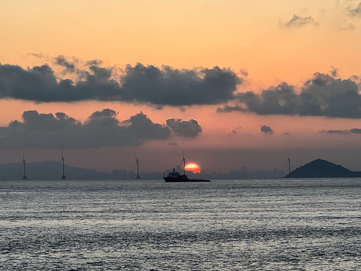 mayai1229's tweet photo. #海岛日记
island diary
#互fo  #互关涨粉 https://t.co/Rc8RqVUl0C