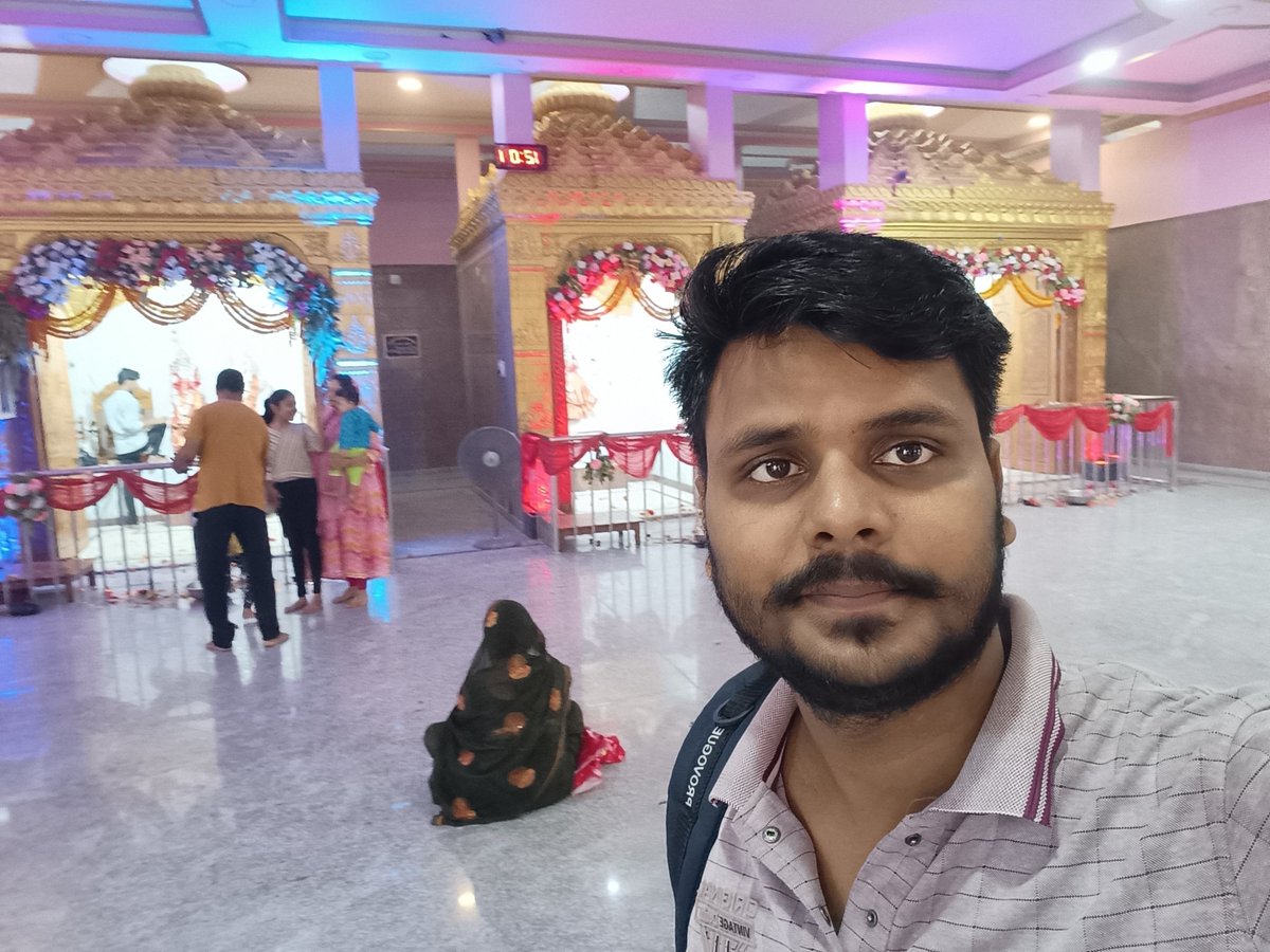 LearnerPiyush's tweet photo. आप सभी को श्री कृष्ण जन्माष्टमी की हार्दिक बधाई एवं शुभकामनाएं।

#जन्माष्टमी #Janmashtami https://t.co/LvVIlRXGnG