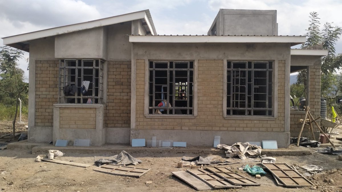 MBCL showcaseing one of our current ongoing sites in Mwala Machakos county a 88sq meters well laid out house call / whatapp us on 0794 677600 or Visit us at KIE shed number 27 off likoni rd Siri yah ujenzi siri ni Makiga.