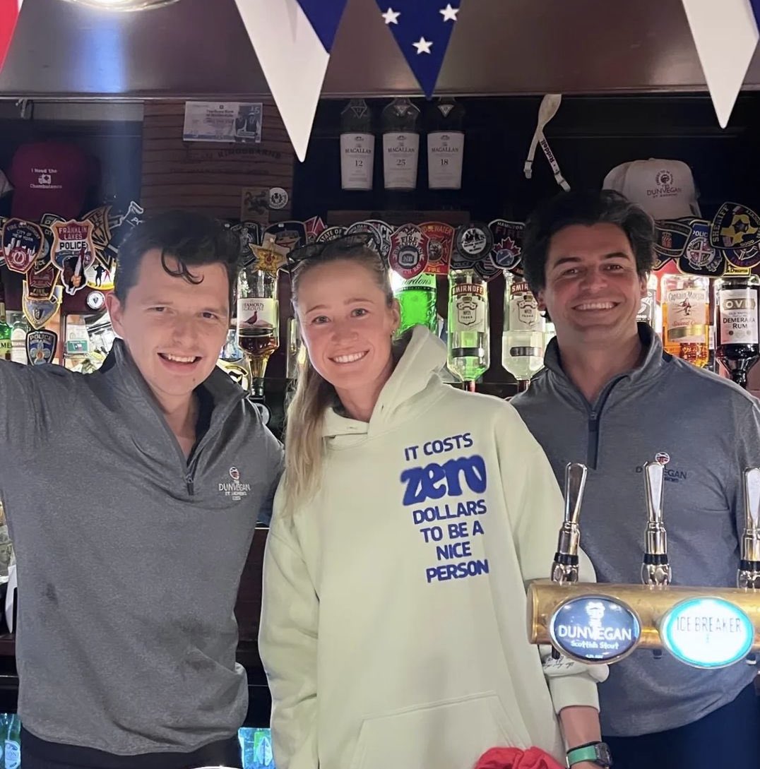 Nelly Korda dropped by the Dunvegan in St Andrews yesterday after the Women’s Open with a hoodie that says “it costs zero dollars to be a nice person”. Good to see she’s in good spirits after a rough closing stretch in the final round.