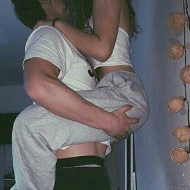 platformda yeniyiz tecrübelerimizi başkalarıyla paylaşmak istiyoruz. Bize eşlik etmek isteyen saygılı beyefendi kişiler RT atarsa kendilerine ulaşacağız teyitsiz hareket etmiyoruz.