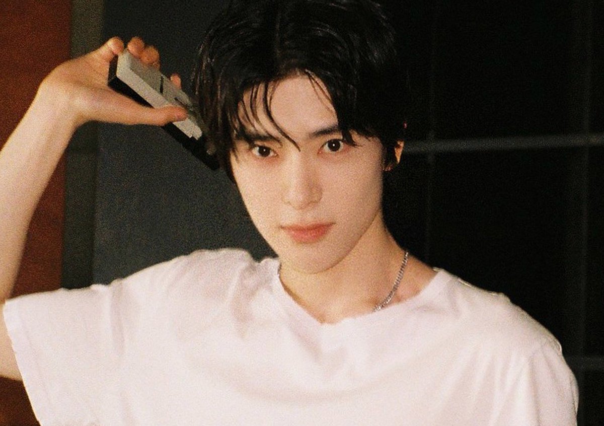 RT and reply ♡

SOLOIST JAEHYUN IS HERE
#JAEHYUN_SMOKE_OUTNOW
#정재현윤오제이_스모크_솔로데뷔