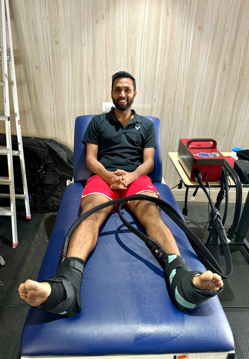 PRANNOYHSPRI's tweet photo. Life Update 🚨
Unfortunately, the battle with Chikungunya has taken a toll on my body, leaving me with persistent pains that make it impossible to compete at my best. After careful consideration with my team, I've decided to withdraw from some of the upcoming tournaments to focus on recovery. Thank you for your understanding and support during this challenging time. I’ll be back stronger.