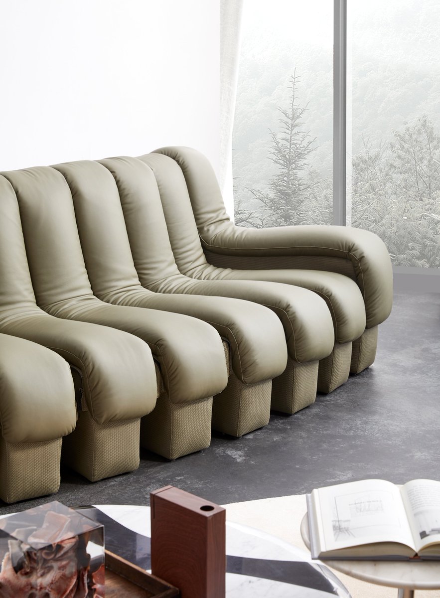 Sourcing_Market's tweet photo. Snake Sofa: A Modular Marvel in Infinite Design🐍

Meet the Snake Sofa, an innovative masterpiece that takes modular design to a whole new level! 

Its flexible design not only enhances functionality but also adds a modern, sculptural aesthetic to any room. https://t.co/FqvW4EnI66