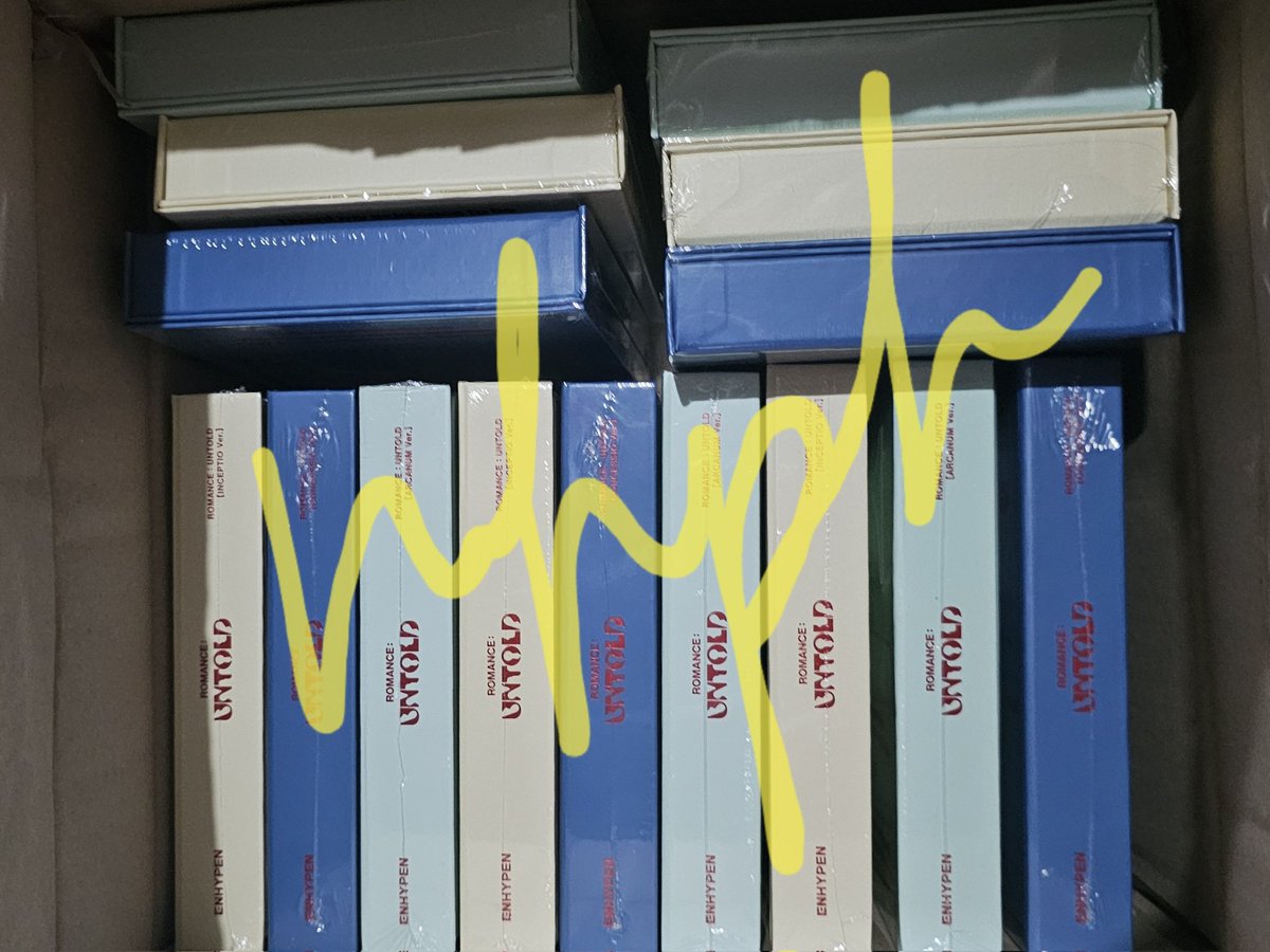 moonhubph's tweet photo. BOX 82 ARRIVED! ✅️

You can start to settle your balance will update the masterlist and send email regarding arrivals this week. SDD and courier shipments will start at the end of the week. 

Thank you! 🙆‍♀️

#MHPHUpdates https://t.co/4whptVjRoZ