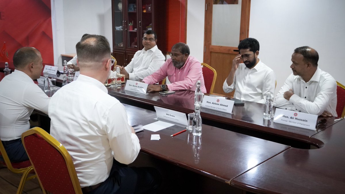 H.E. Hugo Yon, U.S. Ambassador to Maldives meeting with JP Leader, MP of Mamigili Constituency Hon Qasim Ibtahim at JP Office.