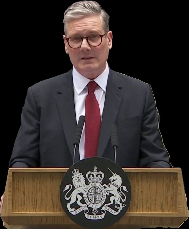 HoodedClaw1974's tweet photo. Why have we not seen you condemning the violence and thuggery at Notting Hill Carnival @Keir_Starmer?? #twotierkeir #fullforceofthelaw https://t.co/aPrI7Vs5r8