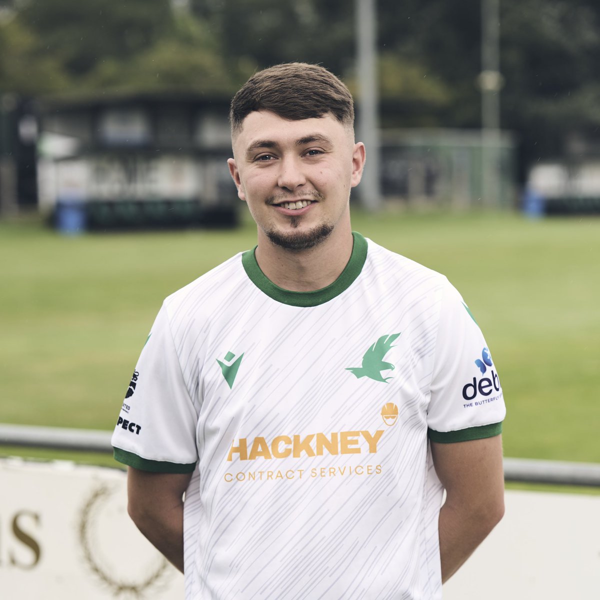 🗣️| NEW SIGNING 

We continue to strengthen, welcoming yet another new face to the club. 

Frankie Chuch - <a href="/Frankie_Church0/">Frankie</a> 

🟢🦅 #UTF