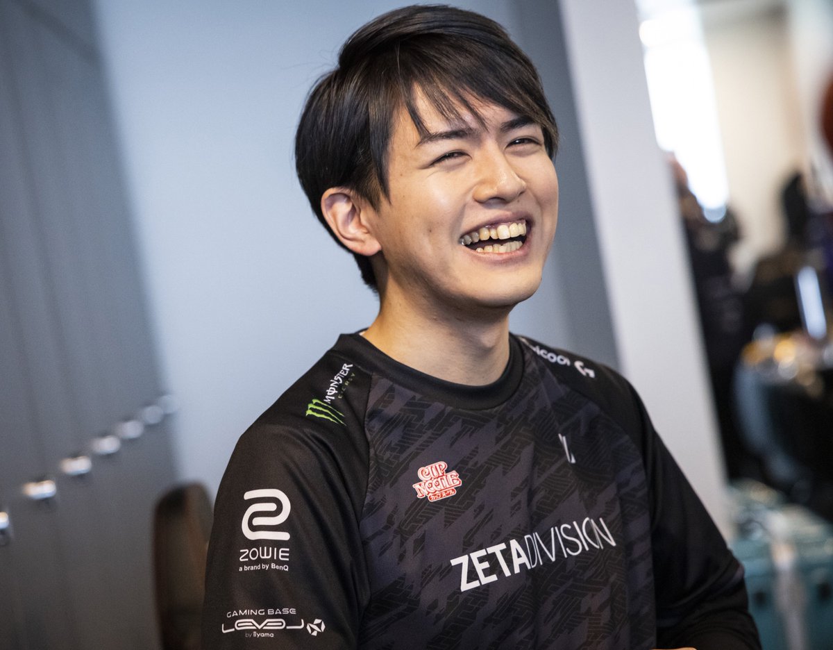 笑顔 Lazさんの笑顔ほんと大好きなんだよ、、、