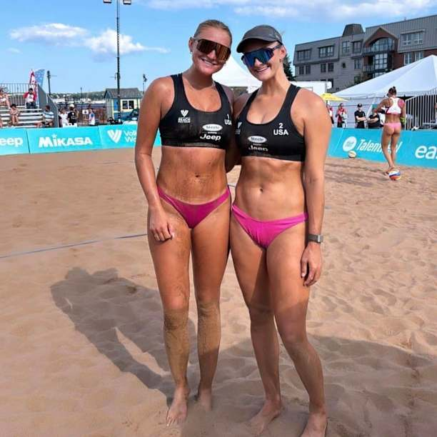 NikolayMarkov71's tweet photo. #ByNikiMarkov 
🏴󠁧󠁢󠁥󠁮󠁧󠁿 Bialokoz &amp; Batrane celebrate first Beach Pro Tour gold 
🇨🇦 Halifax Futures women’s gold goes to 🇺🇸 Anderson &amp; Bauer 
https://t.co/eQPSZiIL6S 
#BeachProTour #beachvolleyball #плаженволейбол 
@IssaBatrane1 @VballEngland @VBallCanada @usavolleyball @USAVBeach https://t.co/eAB2WTFlkC