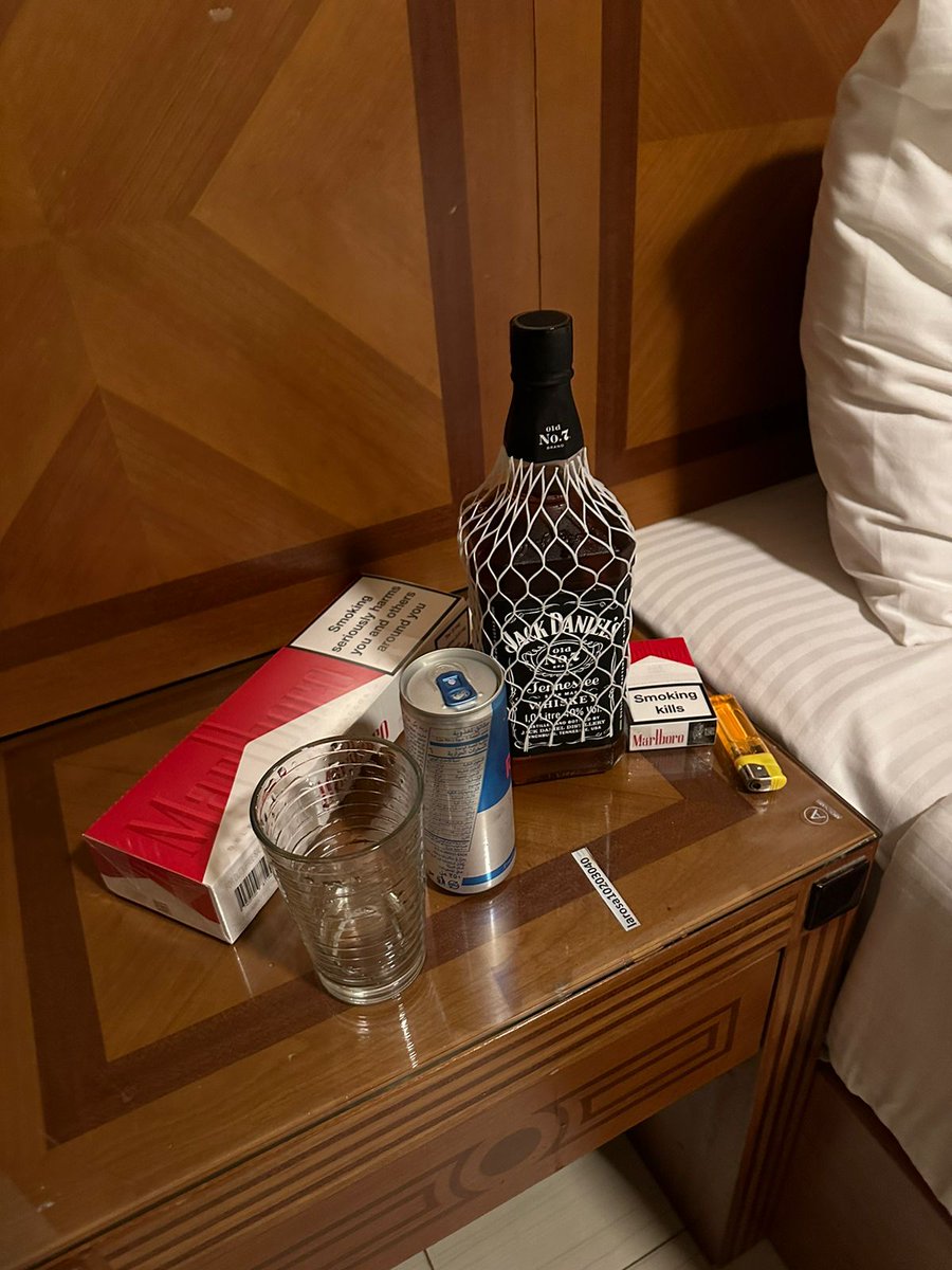 DSheiily's tweet photo. Hello.... Salalah 🇴🇲
Nice to meet you...🕺
I am in muscat, omam 🇴🇲
Everyone only lives once so what makes you happy.  Come to us to enjoy the feeling of sublimation, relax with comfort.!  Full body oil massage and ..🎶🛀🎶 https://t.co/oM3zeyF96r