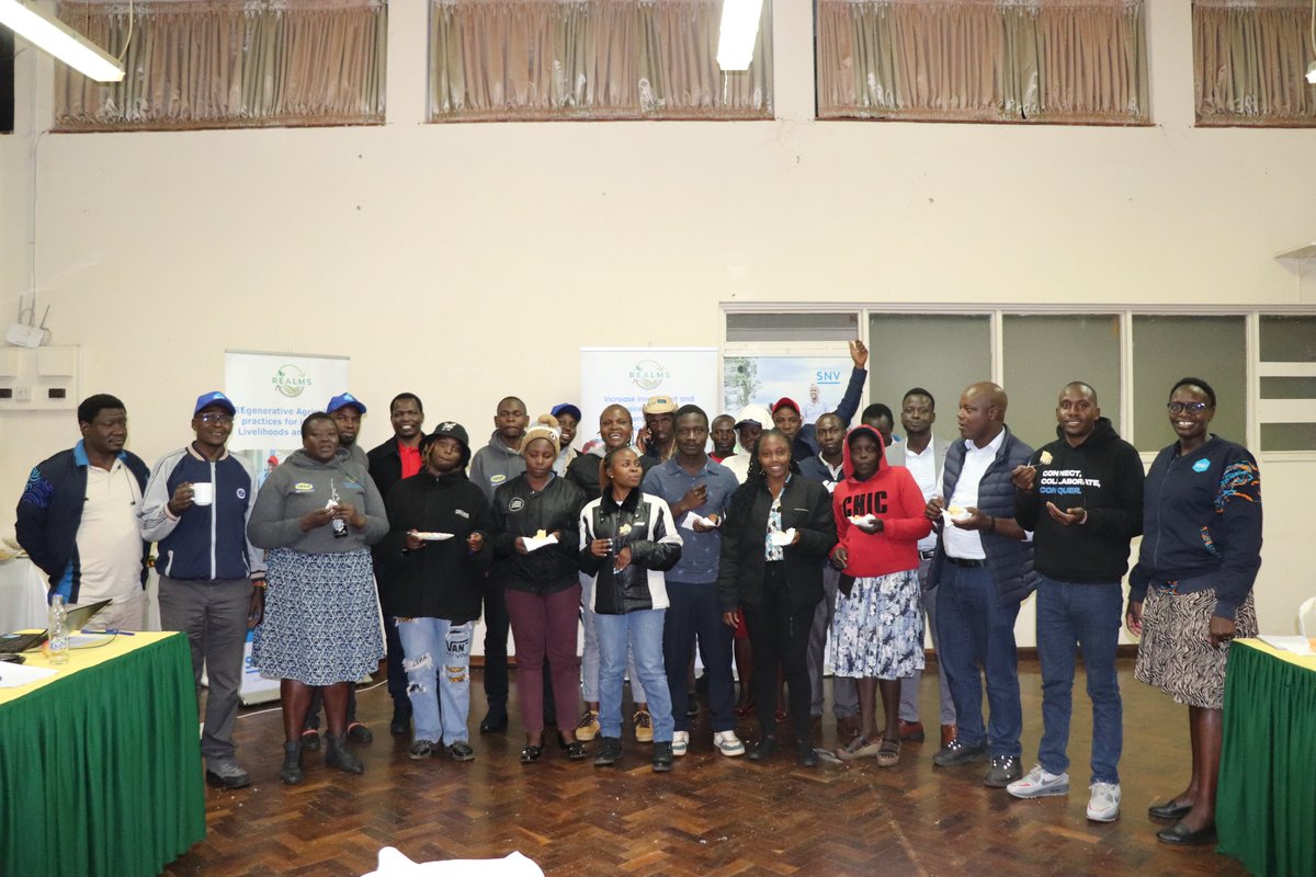 On #InternationalYouthDay, SNV Nairobi &amp; Eldoret hosted youth under the theme "From Clicks to Progress," where they explored the power of digital tools for #sustainabledevelopment.  The youth also joined an exchange visit in Kiambu, where they  learned Black Soldier Fly farming.