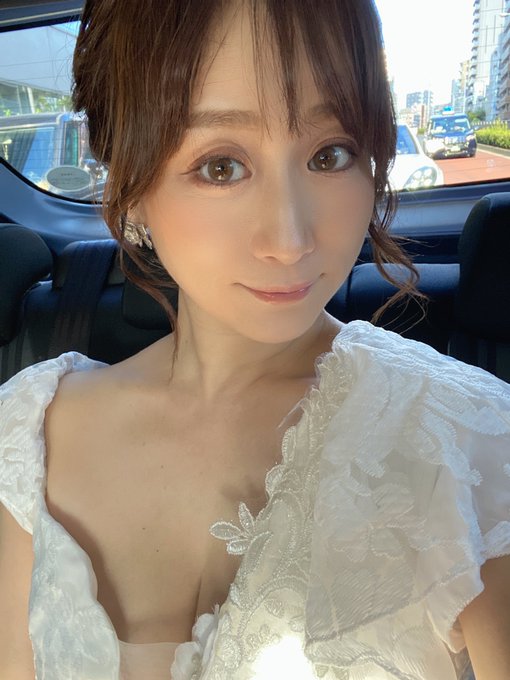 予約開始ー！！！ 季節的にもゾクゾクするーー🙀 9/20 みんなで飲みながら怪談話ききません？ ☟ https://t.co/1vs02F2qV3  お酒飲むと顔歪む🫣🍸 https://t.co/W