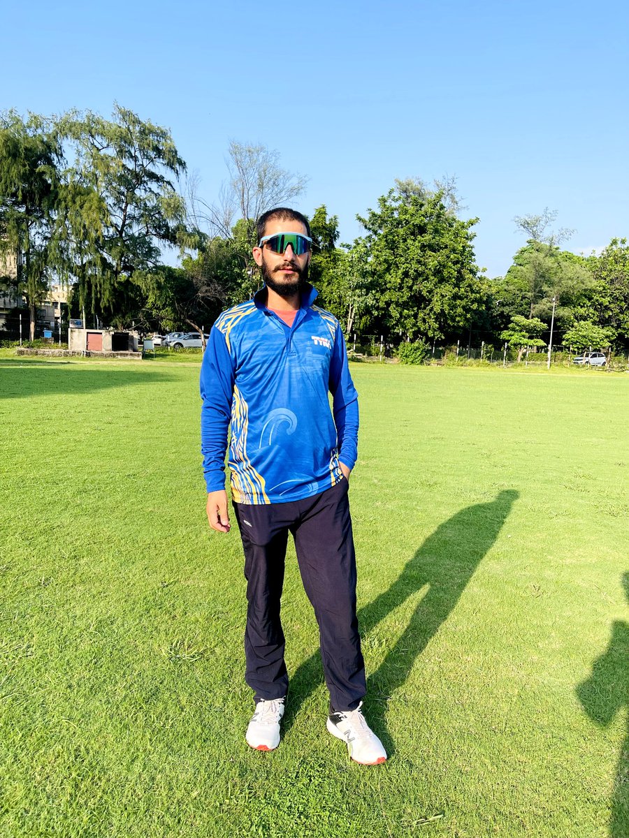 VashistVikshay's tweet photo. #Cricket https://t.co/5x1qXoLUxk