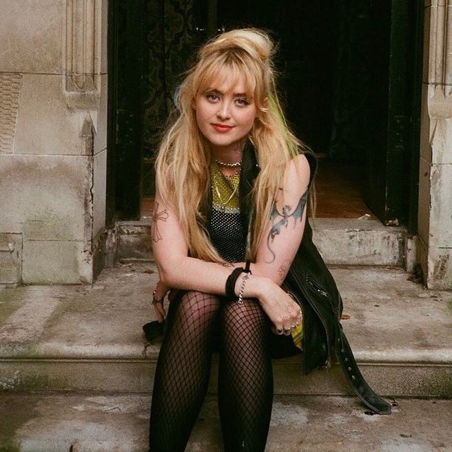 venenarivs's tweet image. ⠀

          ✗  sybil campbell