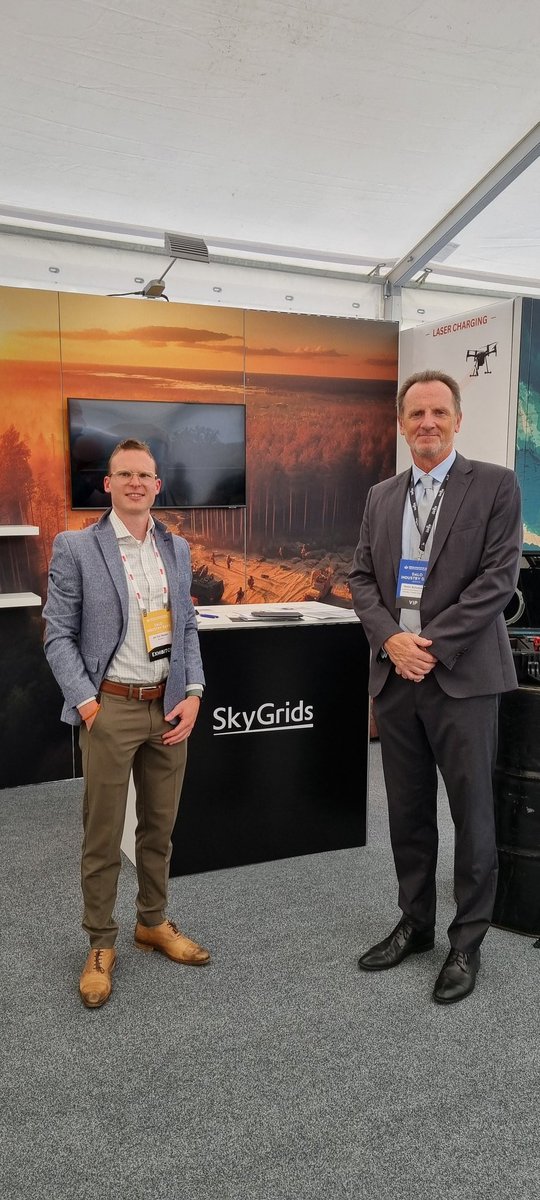 he_schumacher's tweet photo. Meeting up with 🇱🇺#govsat and 🇱🇺🇧🇪 #skygrids at 🇩🇰#daloindustrydays last week. https://t.co/fyOeed9elq