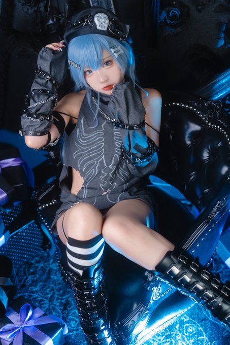 Twitterのコスプレ画像13