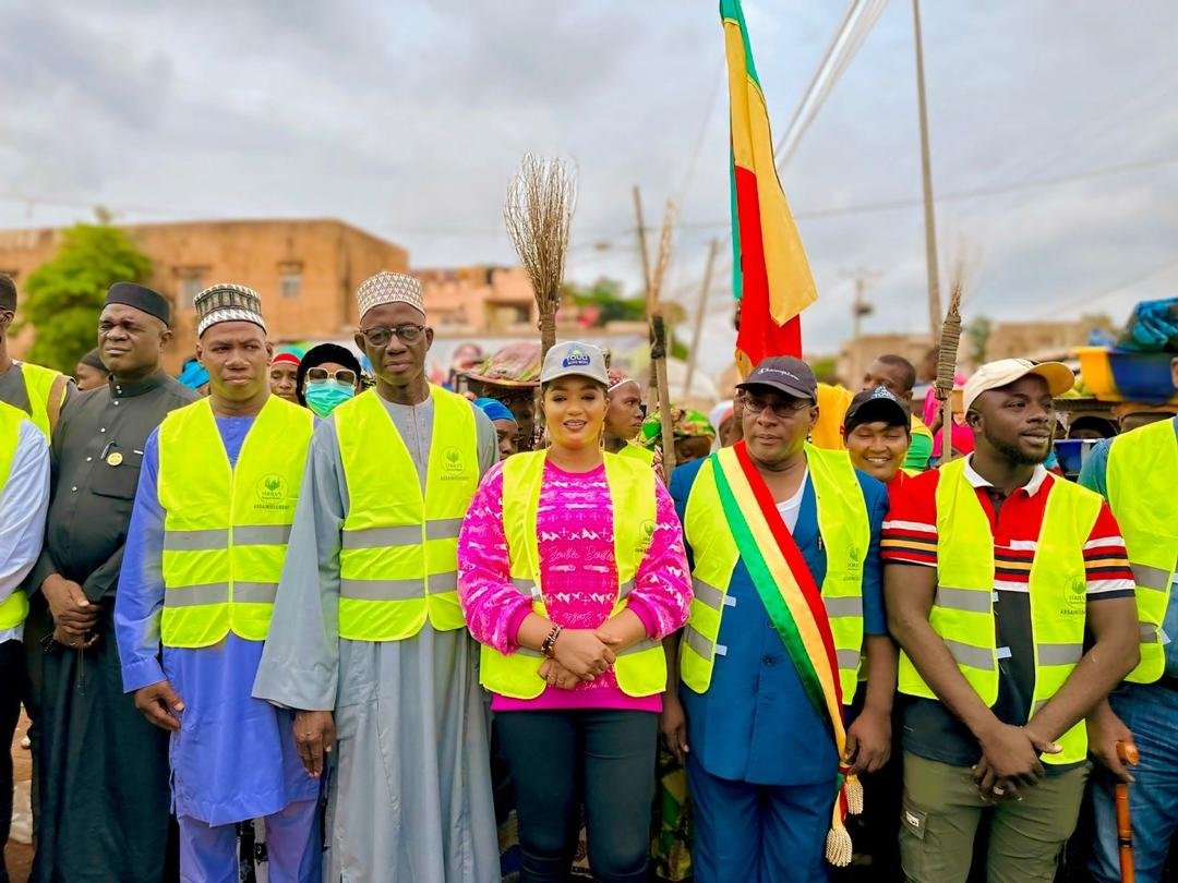 Malijetactu's tweet photo. Hivernage Tour III : Cap sur Banconi Flabougou en Commune I du District de Bamako. https://t.co/0keQclrGmT #malijet #Hivernage Tour III #Cap #Banconi Flabougou #Commune I #District #Bamako #mali #société #batouly https://t.co/lCIDyWUgsh