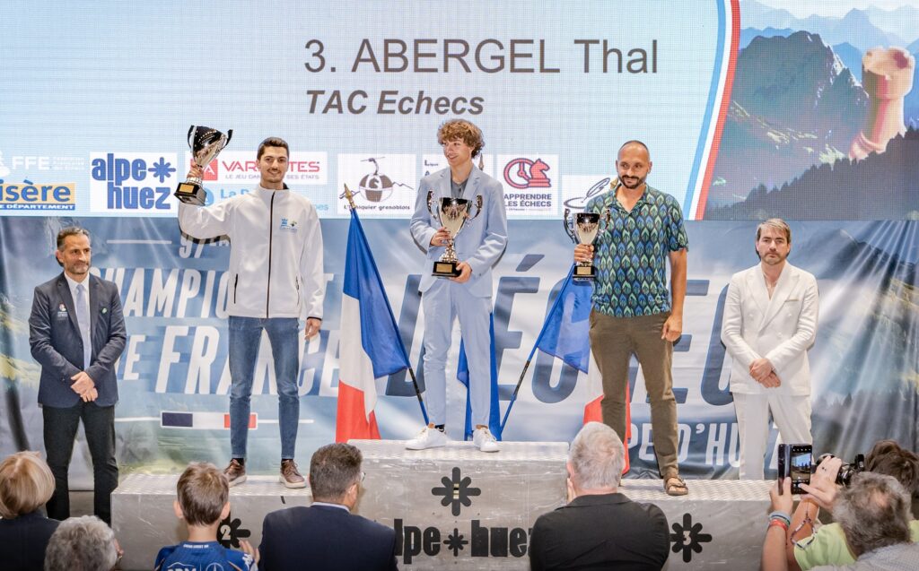 Ligue PACA Échecs (@liguepacaechecs) on Twitter photo De nombreux titres et podiums pour nos joueurs de la Ligue à l'Alpe Duez !!!
<a href="/escafrestephane/">escafre stephane</a> <a href="/Liguepacaechecs/">Ligue PACA Échecs</a> <a href="/ffechecs/">Fédération Française des Échecs</a> <a href="/EloiRelange/">Eloi Relange</a> <a href="/Echecs_Roy_Rene/">Échiquier Roy René</a> @henkbrongers <a href="/allauch/">Ville d'Allauch</a> <a href="/LaurieDelorme12/">Laurie Delorme</a> <a href="/jbmullon/">Jean-Baptiste MULLON</a>
liguepacaechecs.com/actualiteacute… De nombreux titres et podiums pour nos joueurs de la Ligue à l'Alpe Duez !!!
<a href="/escafrestephane/">escafre stephane</a> <a href="/Liguepacaechecs/">Ligue PACA Échecs</a> <a href="/ffechecs/">Fédération Française des Échecs</a> <a href="/EloiRelange/">Eloi Relange</a> <a href="/Echecs_Roy_Rene/">Échiquier Roy René</a> @henkbrongers <a href="/allauch/">Ville d'Allauch</a> <a href="/LaurieDelorme12/">Laurie Delorme</a> <a href="/jbmullon/">Jean-Baptiste MULLON</a>
liguepacaechecs.com/actualiteacute…