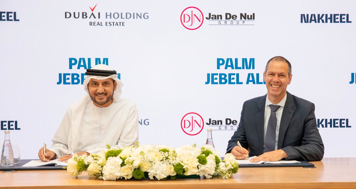 Dubai Media Office (@dxbmediaoffice) on Twitter photo Khalid Al Malik, Chief Executive Officer of <a href="/dubaiholding/">Dubai Holding</a>: Aligned with the Dubai 2040 Urban Master Plan vision, Palm Jebel Ali is set to become a global destination that will offer residents the opportunity to experience a luxurious waterfront lifestyle with access to sweeping Khalid Al Malik, Chief Executive Officer of <a href="/dubaiholding/">Dubai Holding</a>: Aligned with the Dubai 2040 Urban Master Plan vision, Palm Jebel Ali is set to become a global destination that will offer residents the opportunity to experience a luxurious waterfront lifestyle with access to sweeping