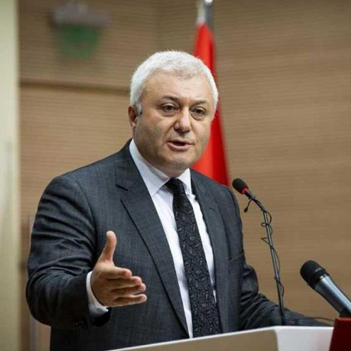 bosunatiklama's tweet photo. Cumhurbaşkanı Erdoğan, kendisine "züppe" diyen Tuncay Özkan'a 250 bin TL'lik tazminat davası açtı. https://t.co/4EbAlxTDKw