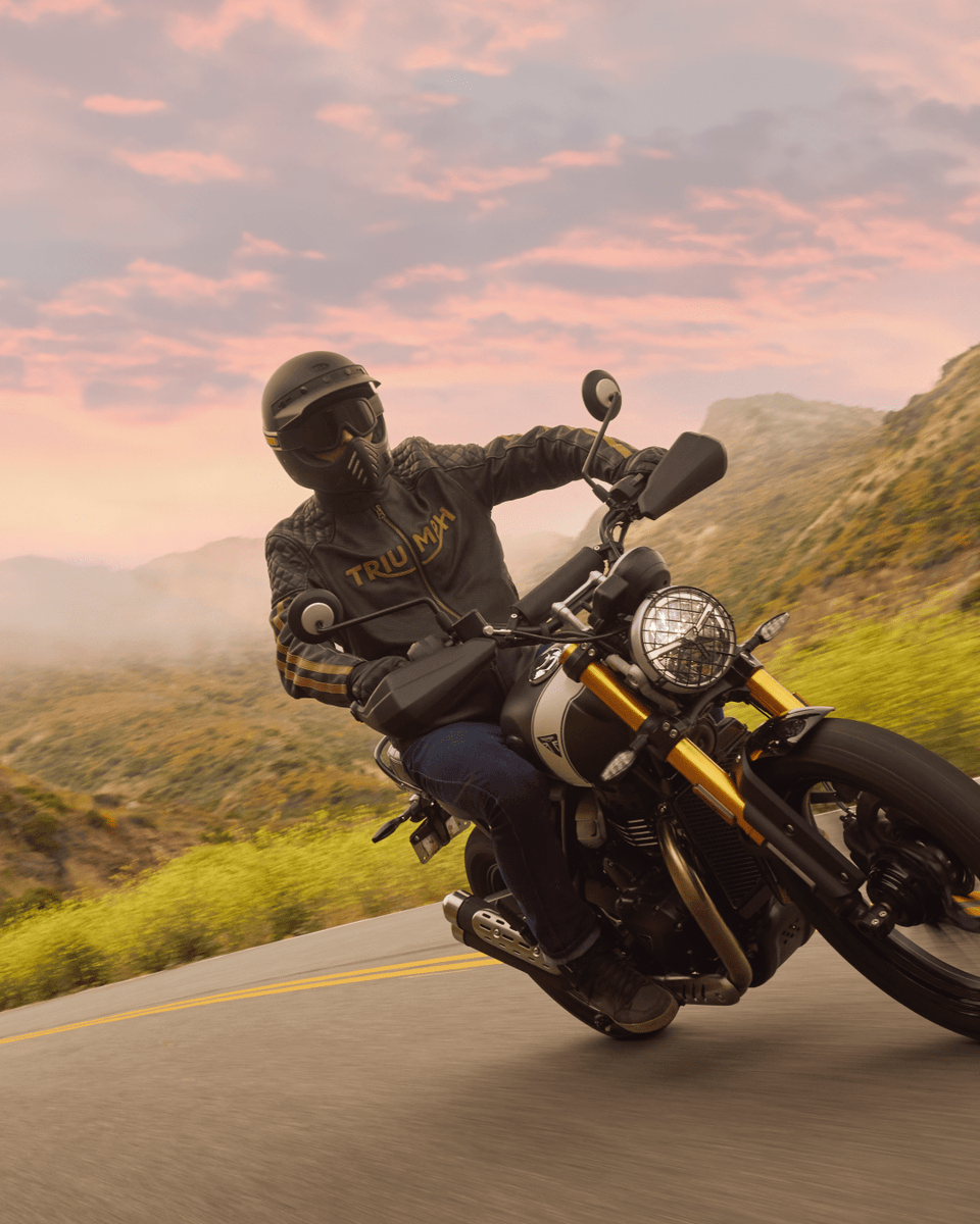 UKTriumph's tweet photo. Feel the freedom of the open road with the Triumph Scrambler 400. ๐๏ธ Classic, agile, and always adventure-ready! #TriumphMotorcycles #ScramblerLife https://t.co/Vh4nShWVCM