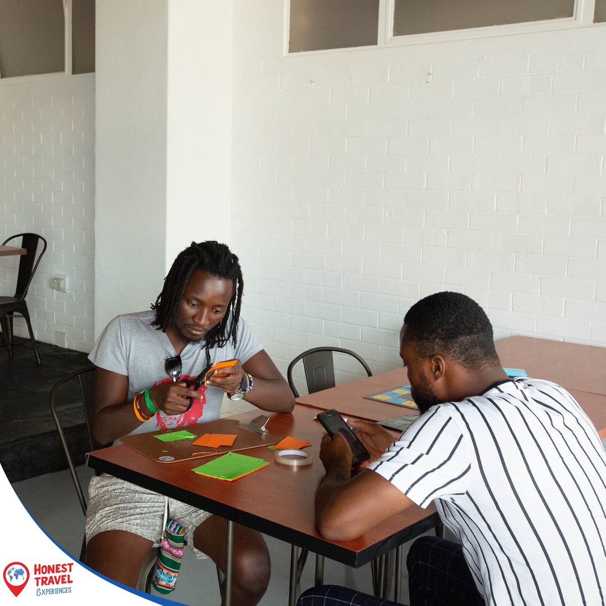 HonestTravel_za's tweet image. A fun-filled afternoon of board games with or Honest Friends ♟️🃏✨

🎯E X P L O R E  O U R  W E B S I T E : honesttravelexperience.com