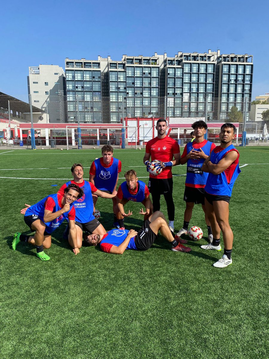 😜 Lunes de victoria para este equipo de chulitos…

#VamosSanse🇵🇱
#LaUniónEsNuestraFuerza💪🏼