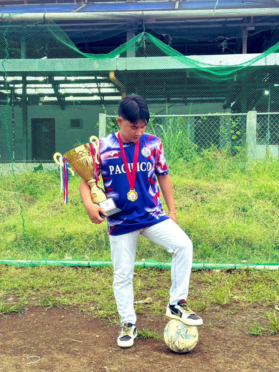 AmFerdiii's tweet photo. Still Champ❤️⚽️ https://t.co/gLE1EDcgsk