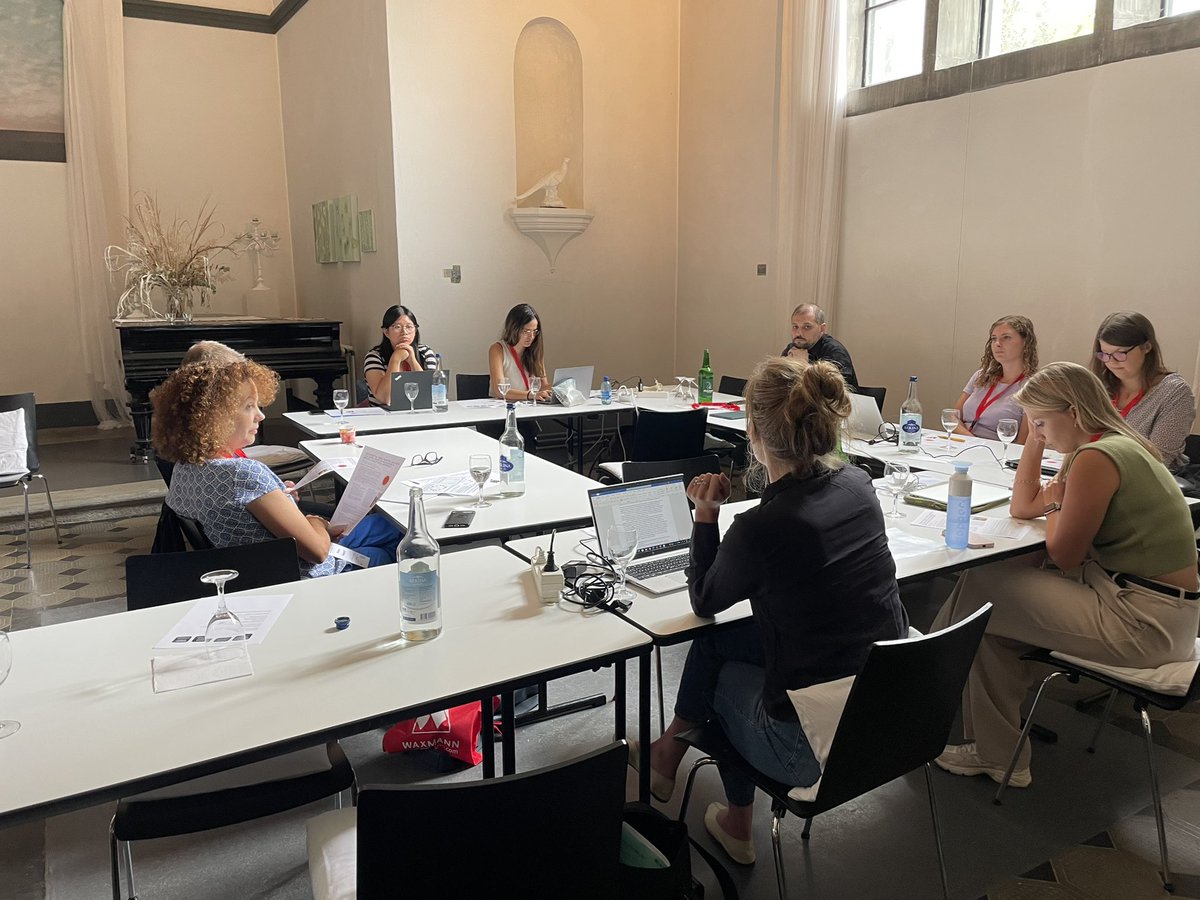 Welcome to Schloss Ueberstof! Focus group works and discussions are taking place.🙌🏼