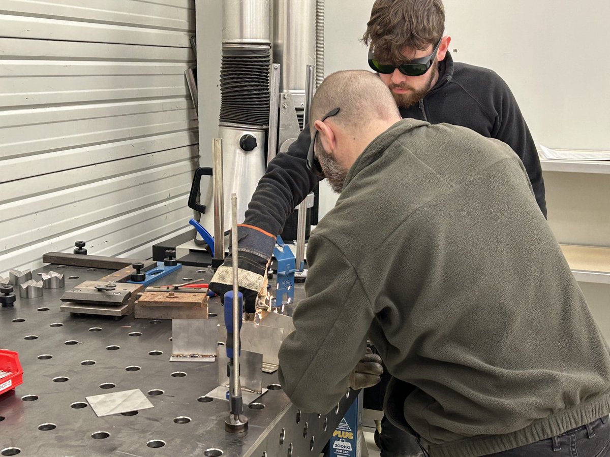 📢 𝐑𝐄𝐂𝐄𝐏𝐓𝐈𝐎𝐍 𝐓𝐄𝐂𝐇𝐍𝐈𝐐𝐔𝐄 𝐃'𝐔𝐍 𝐋𝐎𝐓 𝐃𝐄 𝐌𝐀𝐂𝐇𝐈𝐍𝐄 dans le département 85 📍✔

⚙ ROUTER OLYMPIC RL1325 
⚙ LASER LS 1500
⚙ PERCEUSE A COLONNE P32M

👉 smpl.is/9dzn9

#scie #router #laser #soudure #perceuse #didelon #machines #outils