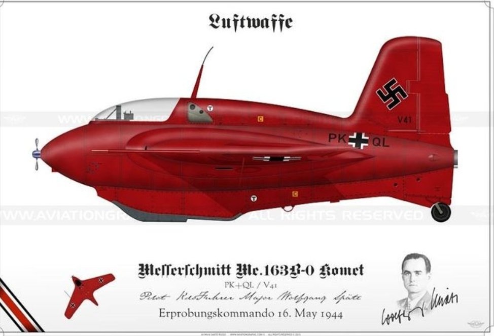Tokkotai___'s tweet photo. La idea de pintar el #Komet de rojo fue iniciativa del personal de tierra en homenaje a Manfred von #Richthofen y no hizo gracia a #Späte por el riesgo que para el suponia y ordenó que el avión fuese repintado 
Aún así voló una misión 14-5-44 contra los Viermots de la USAF
#WW2 https://t.co/Kq5qLf9AYb