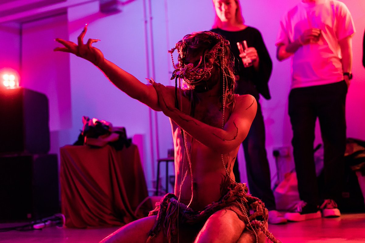 Edinburgh Art Festival tweet media