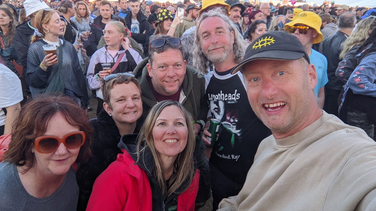 #VictoriousFestival was so good. Such a great line-up this year. So many great bands to see. Dancing to bands with my friends is the best thing. I am now broken. Top 5: <a href="/idlesband/">I D L E S</a> <a href="/LotteryWinners/">Lottery Winners</a> @redrumclub @fakeempireband <a href="/HallanBand/">Hallan</a>