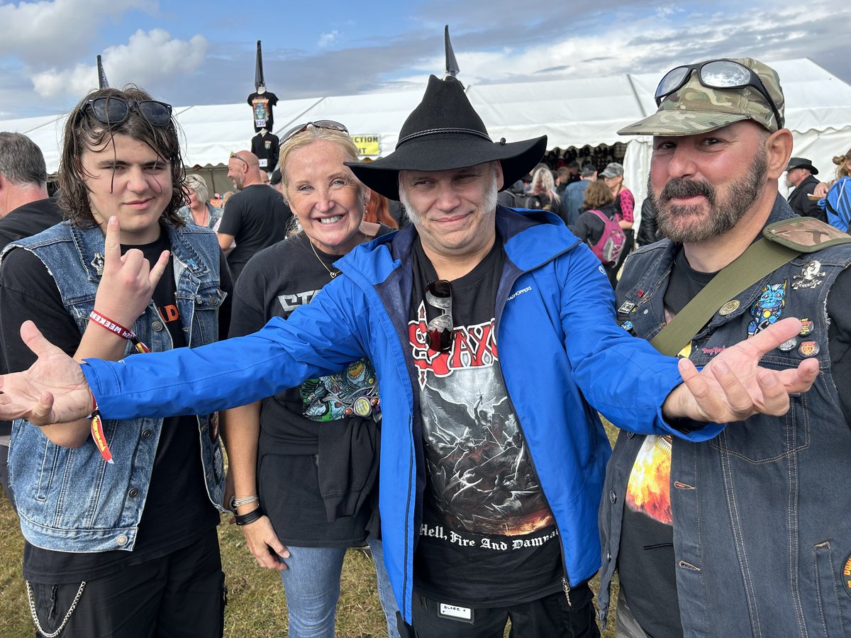 WolfsbaneHMS's tweet photo. #Stonedead #Stonedead2024 #StonedeadFestival #Wolfsbane #LiveFastDieFast #LiveFaster
@Stonedead_fest https://t.co/zGwlCCY1s4
