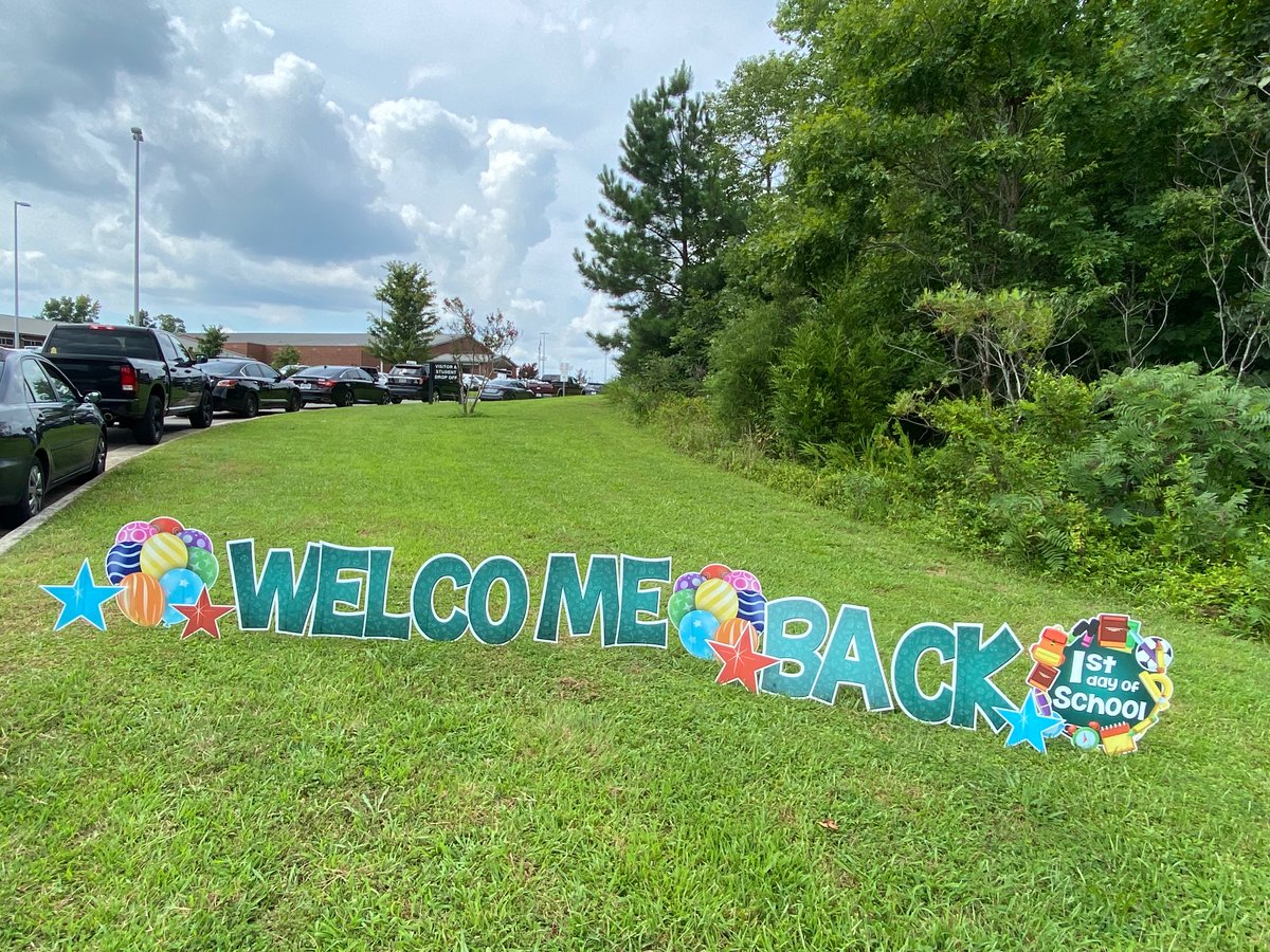 Ann Doss Helms (@anndosshelms) on Twitter photo It's the first day of school for <a href="/CharMeckSchools/">Charlotte-Mecklenburg Schools</a>, <a href="/UCPSNC/">Union County Public Schools</a> and other districts across NC. Have fun, drive safely and learn lots, everybody! It's the first day of school for <a href="/CharMeckSchools/">Charlotte-Mecklenburg Schools</a>, <a href="/UCPSNC/">Union County Public Schools</a> and other districts across NC. Have fun, drive safely and learn lots, everybody!