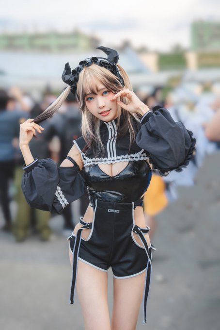 Twitterのコスプレ画像13