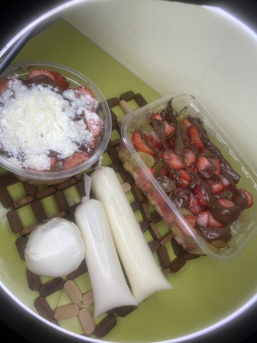 Babemmmm comigo! 🍇🍓🤤🤤🤤🤤