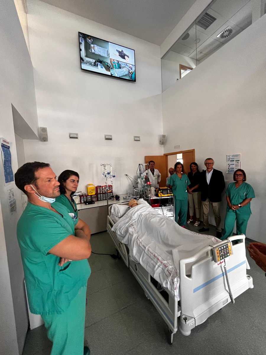 Cerca de 6️⃣0️⃣0️⃣  profesionales se han formado en el aula de habilidades clínicas de simulación del hospital Morales Meseguer 🏥 desde que se puso en marcha hace 10 meses. Se trata del primer centro del Servicio Murciano de Salud en contar con un aula de este tipo‼️

ℹ️ℹ️ Noticia
