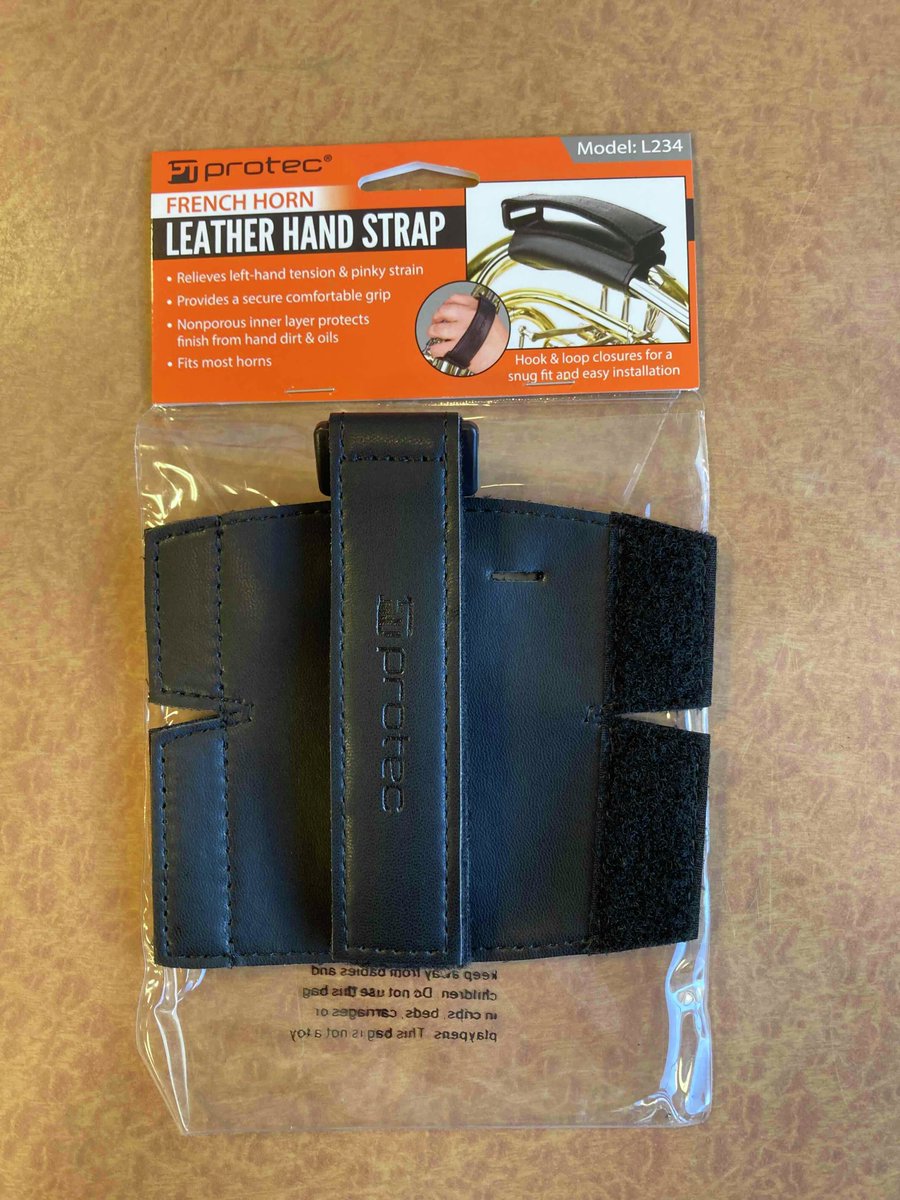 wind_crew's tweet image. 【#ホルン】
＼#PROTEC より新製品登場／
ハンドガードレザーストラップ L234❣

ベルト付きなので左手の負担軽減にも😍
ベルト部分はレザーなので優しい手触りです✨
価格も魅力！

お持ちの楽器に装着できるかお試しもできます♪
お気軽にお問い合わせください🙌

#オケ　#吹奏楽　#フレンチホルン