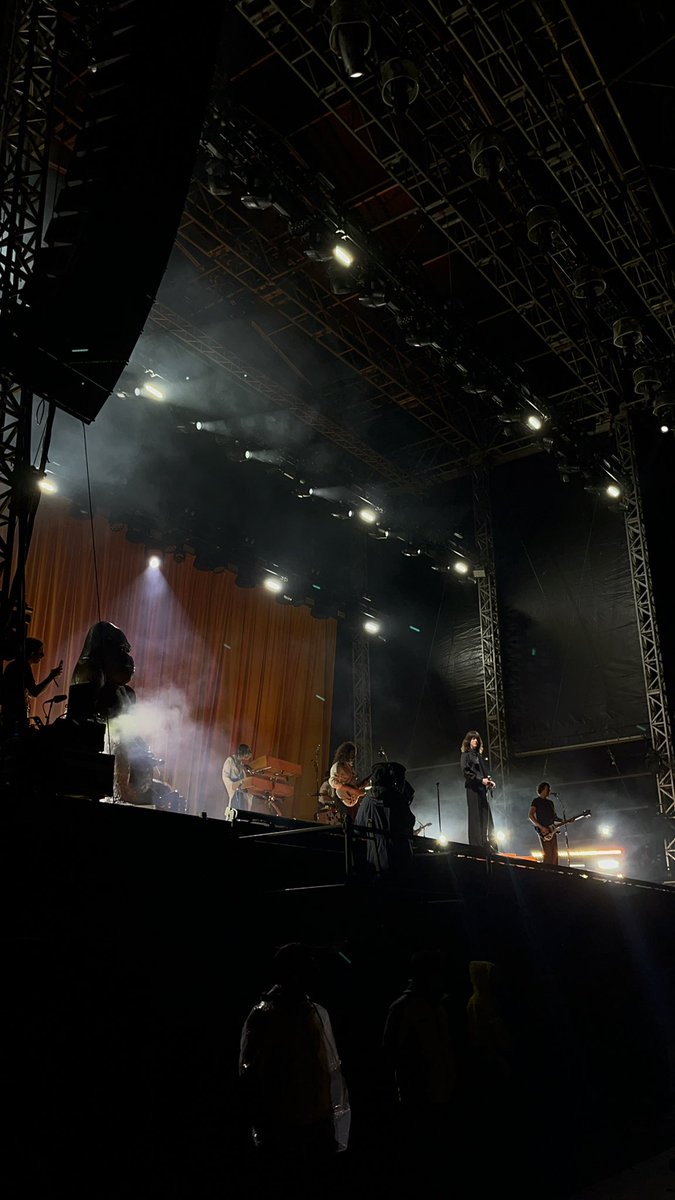 the best <a href="/BlossomsBand/">BLOSSOMS</a> 🌟