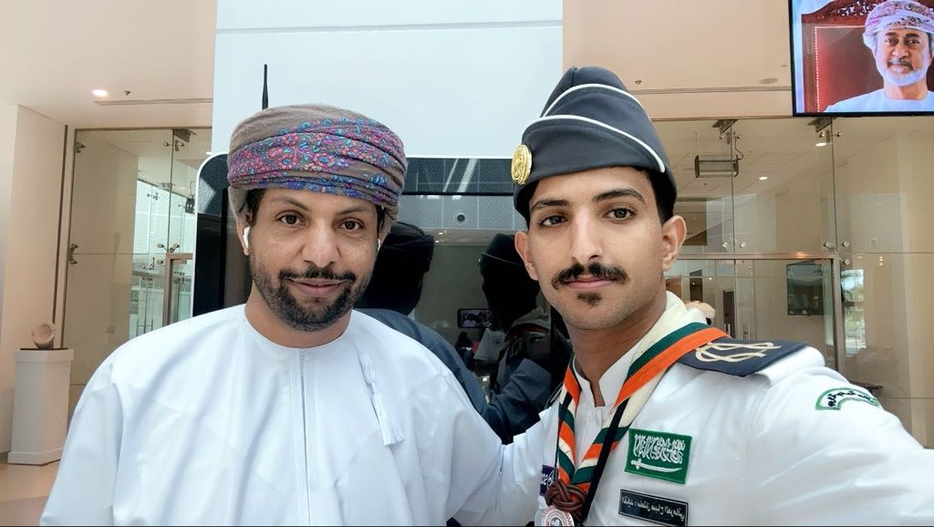 انتظرونا بعد قليل على قناة عمان في لقاء تلفزيوني