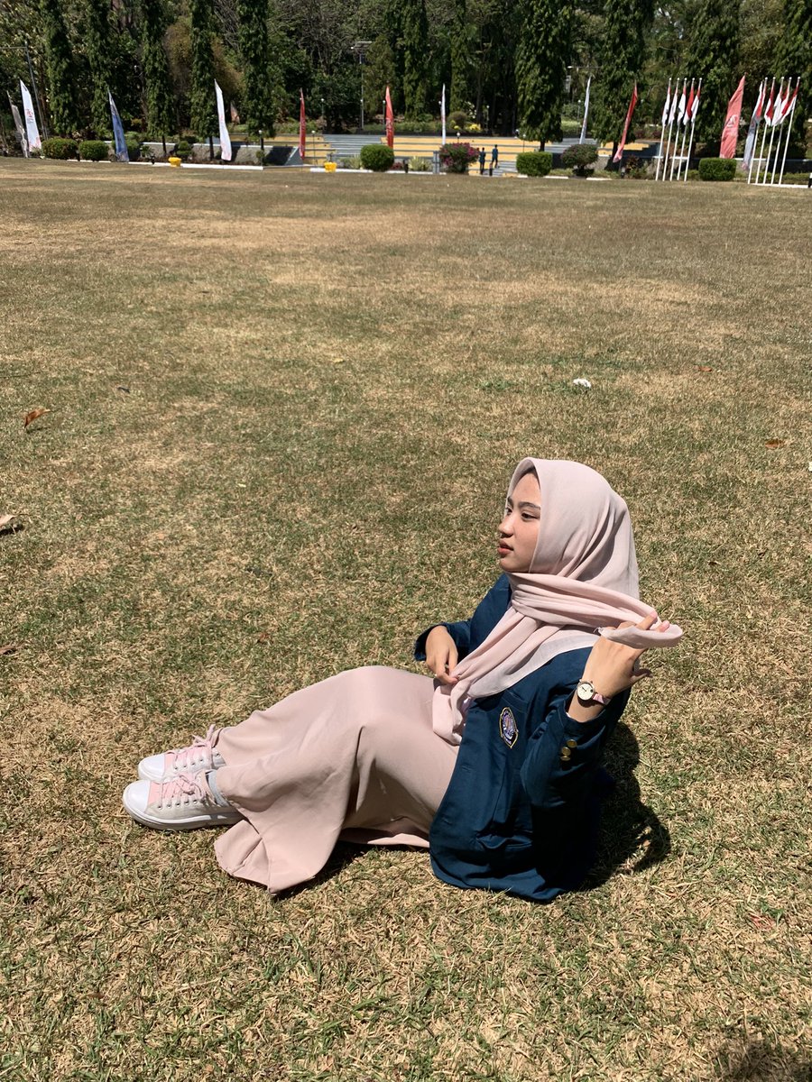 caca ☤ tweet media