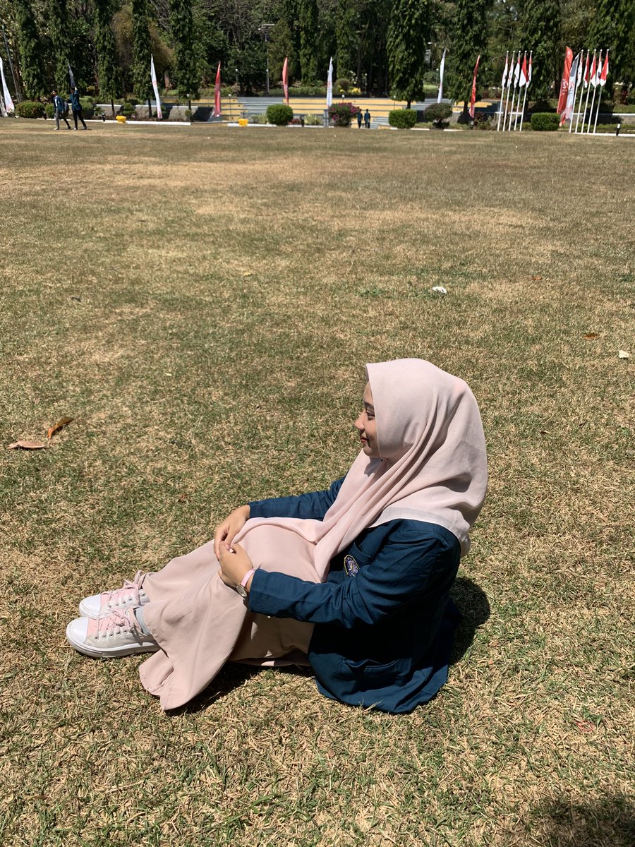 caca ☤ tweet media